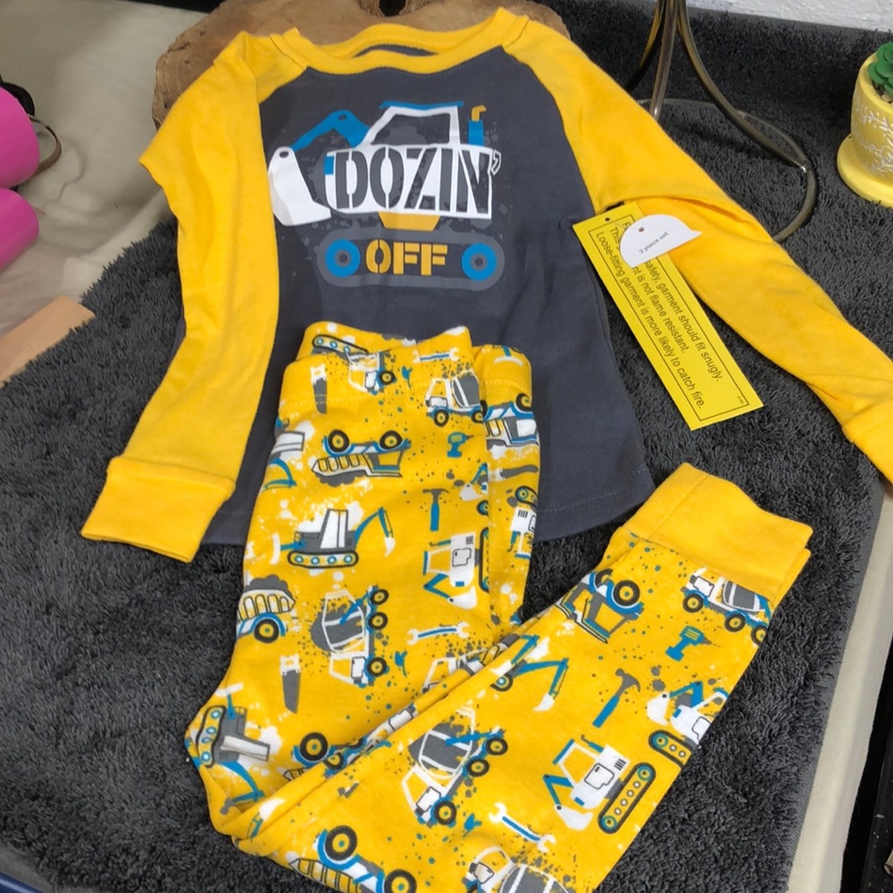 NWT Wonder Nation 2pc sleepwear